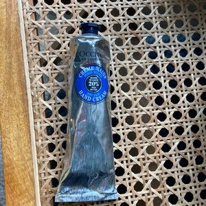 L’OCCITANE dry skin hand cream 150 ml